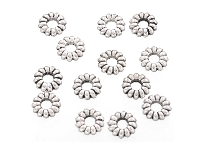 Kovové korálky - medzikusy 6,5mm 10ks - ploché margaréty antické strieborné