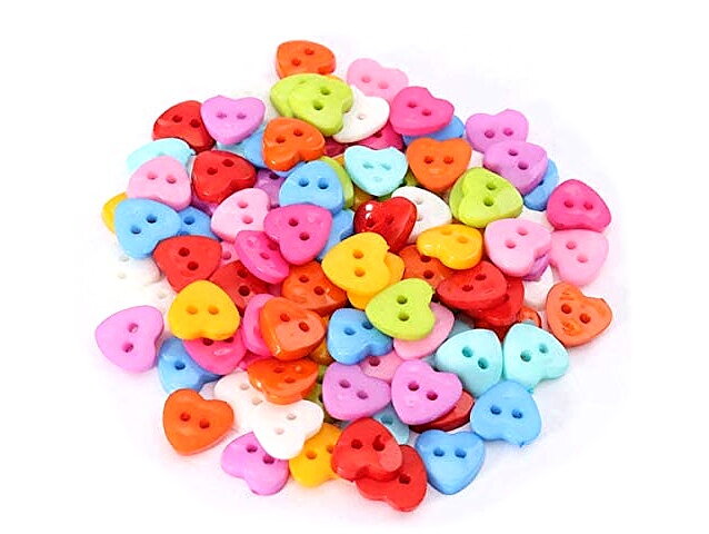 Plastové gombíky srdiečka 12mm 40ks - farebné