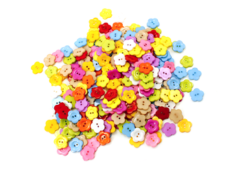 Plastové gombíky kvietky 15mm 20ks - farebné